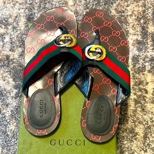 Gucci sandals. Size 38